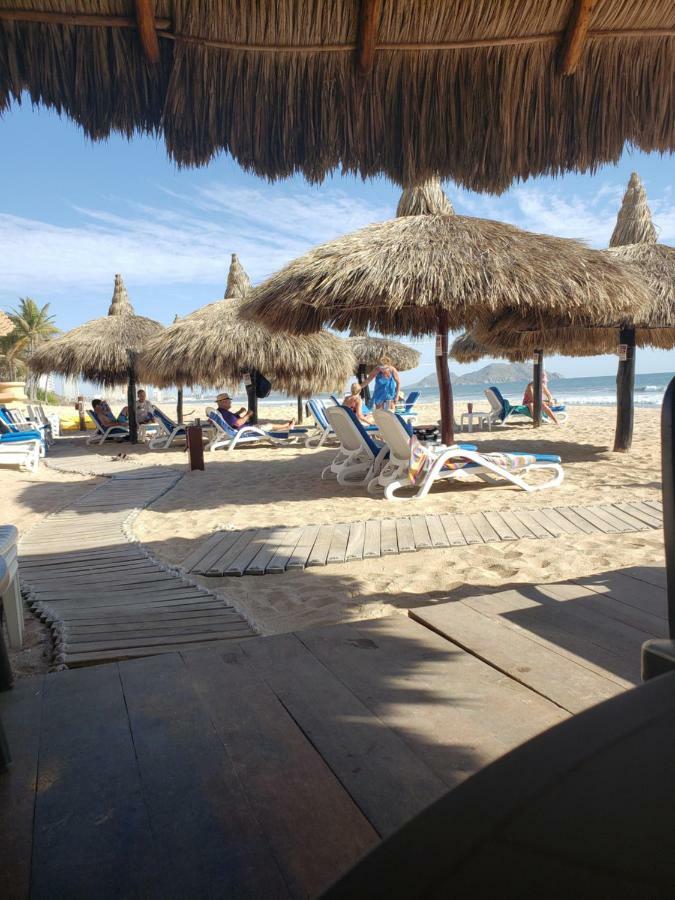 מזטלן Costa Bonita Beach & Resort מראה חיצוני תמונה