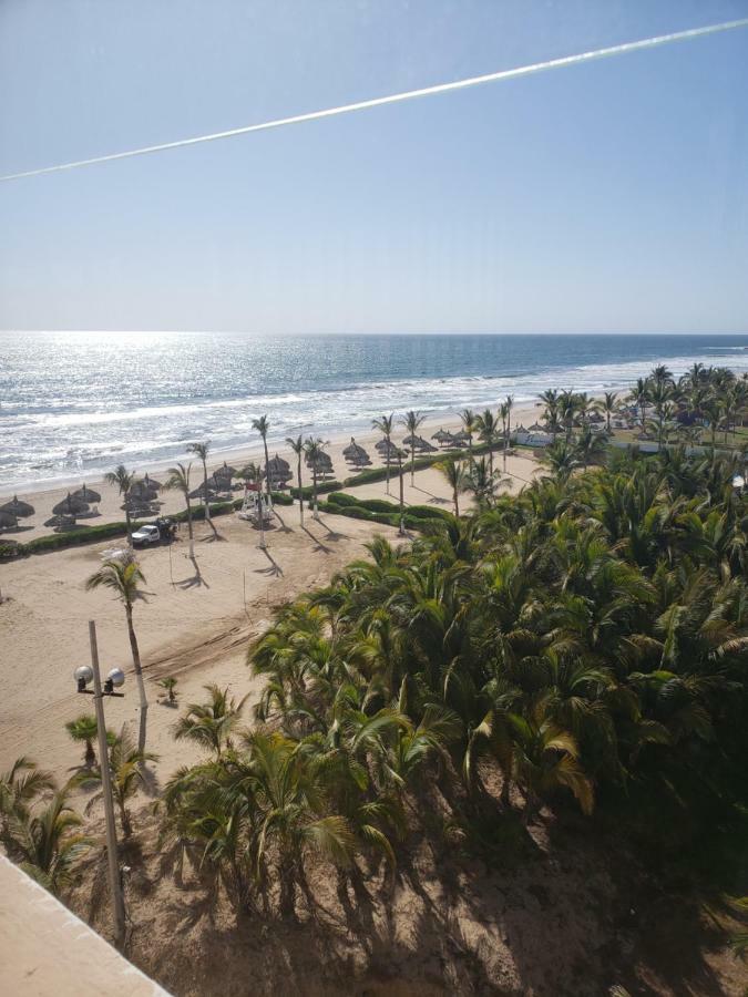 מזטלן Costa Bonita Beach & Resort מראה חיצוני תמונה