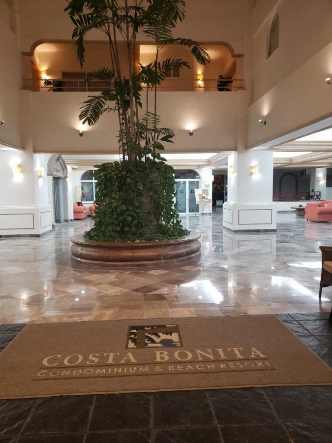מזטלן Costa Bonita Beach & Resort מראה חיצוני תמונה