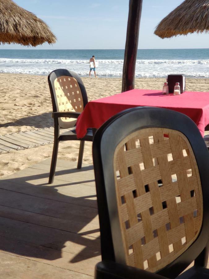 מזטלן Costa Bonita Beach & Resort מראה חיצוני תמונה
